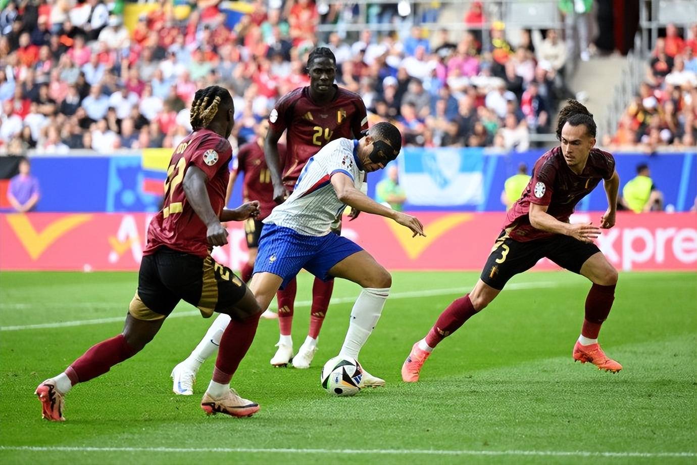 关于欧洲杯预选赛大幕拉开,众多豪强同场竞技的信息 关于欧洲杯预选赛大幕拉开,众多豪强同场竞技的信息