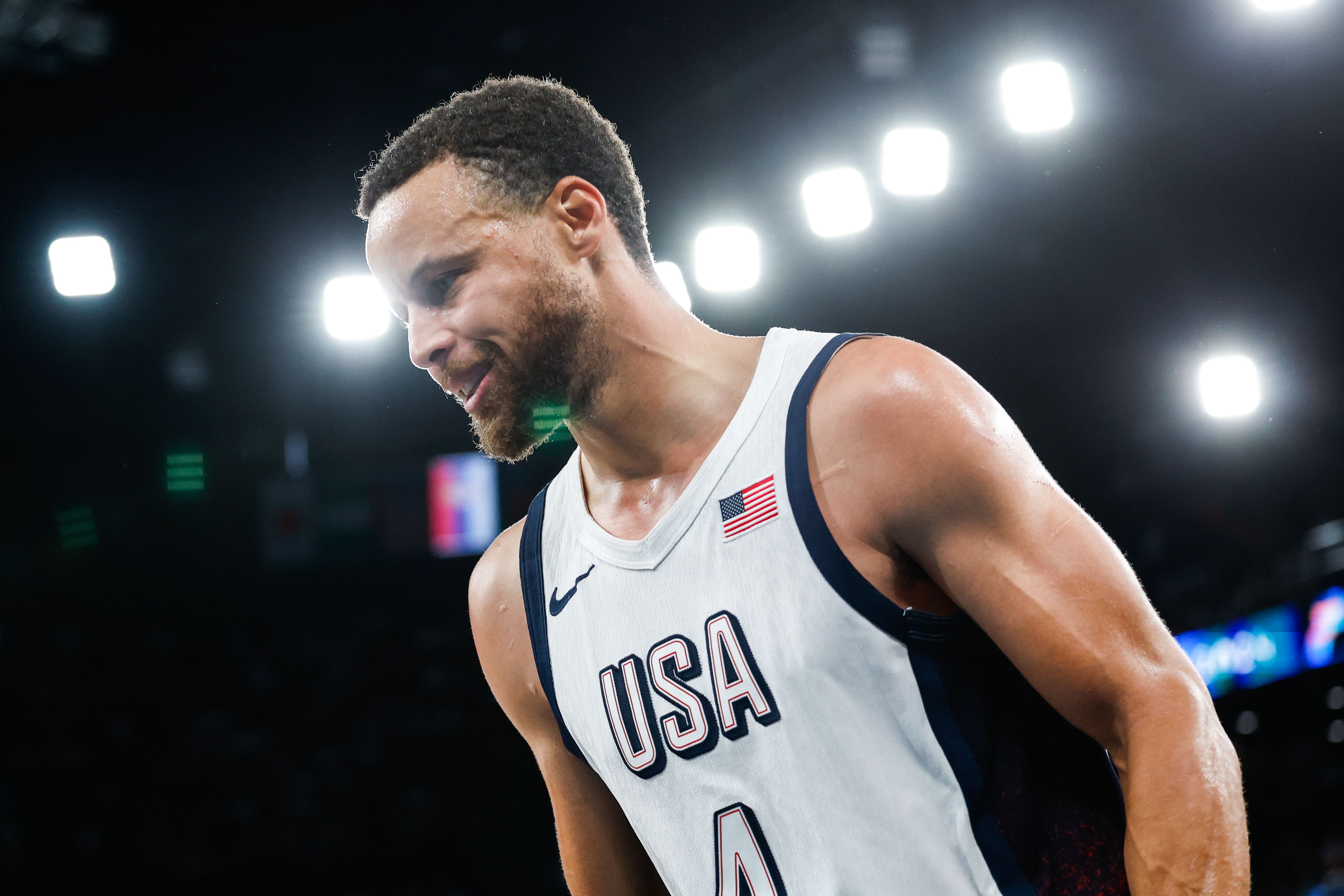 塞尔维亚取得胜利,锁定半决赛席位 塞尔维亚取得胜利,锁定半决赛席位