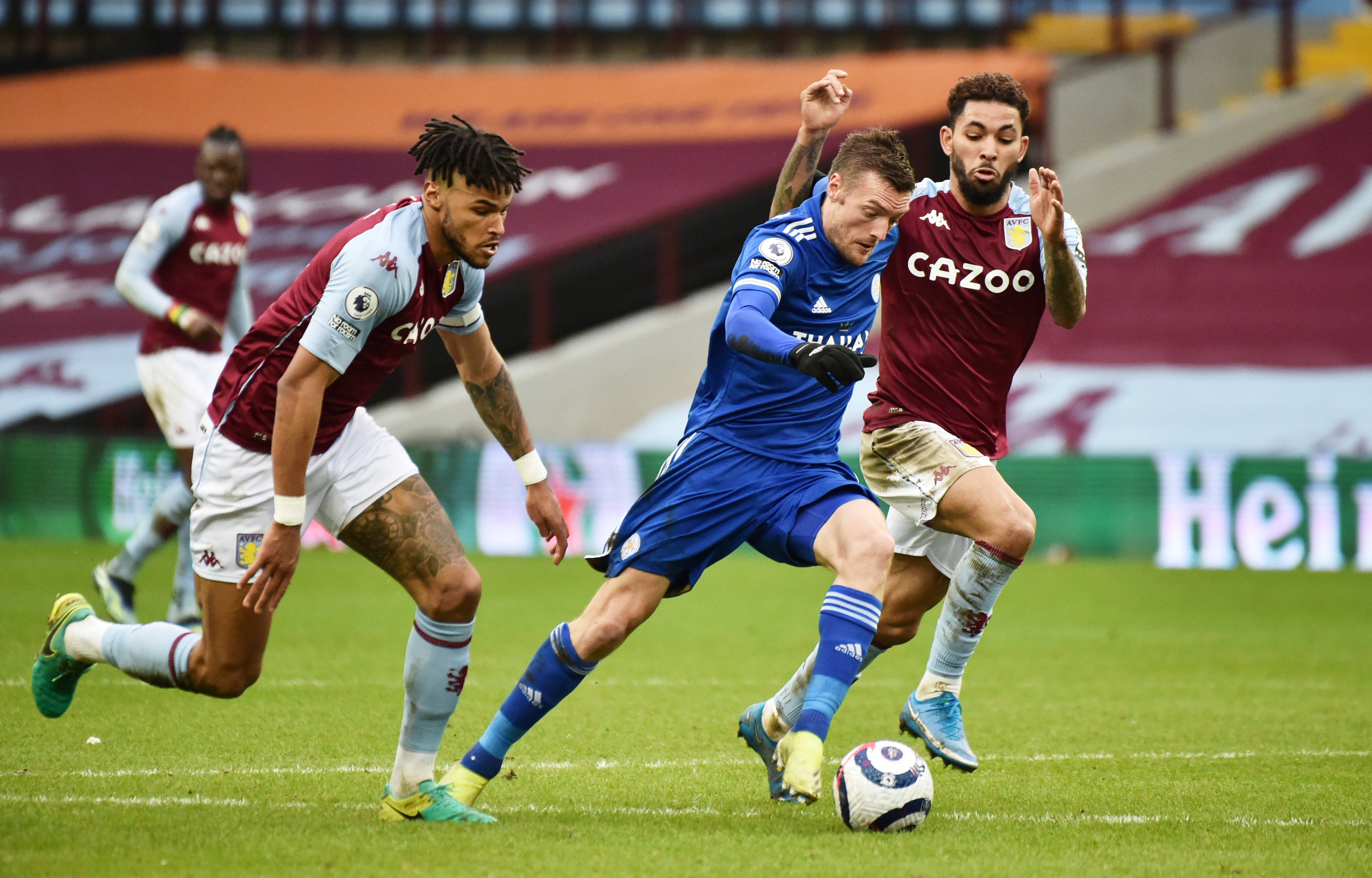 首尔主场取胜,亚洲足球界备受关注 首尔主场取胜,亚洲足球界备受关注