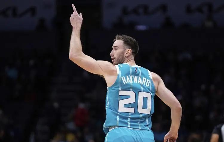 开云平台-包含黄蜂失利!戈登海沃德对决白幼狮中断的词条