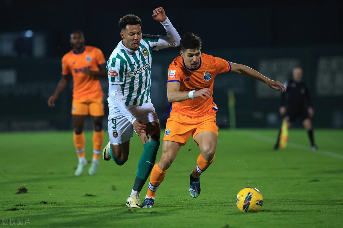 罗马客场惊险战胜多特蒙德,晋级前方更添曙光 罗马客场惊险战胜多特蒙德,晋级前方更添曙光