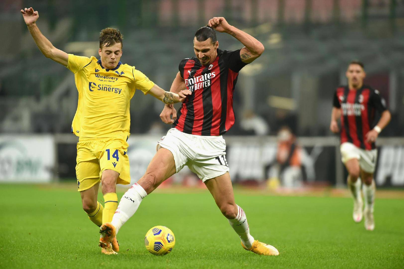 开云体育-关于AC米兰球员集训期间严格追求的信息