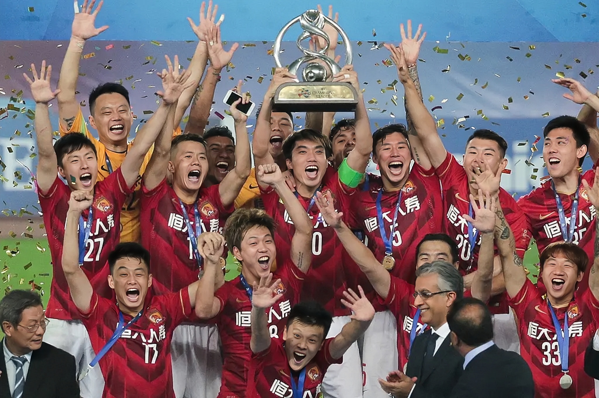 开云体育登录-恒大客场对阵富力，双方争夺中超榜首的简单介绍