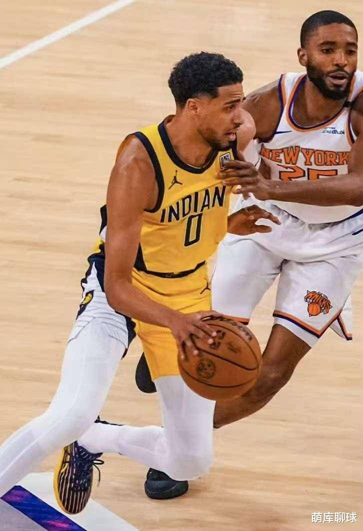 开云体育在线-尼克斯全队拼尽所能,成功破敌