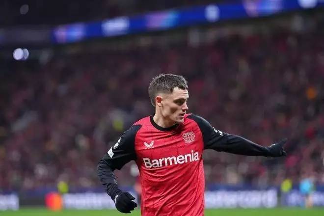 利物浦即将面临卫冕考验艰巨,英超豪门竞技实力 利物浦即将面临卫冕考验艰巨,英超豪门竞技实力