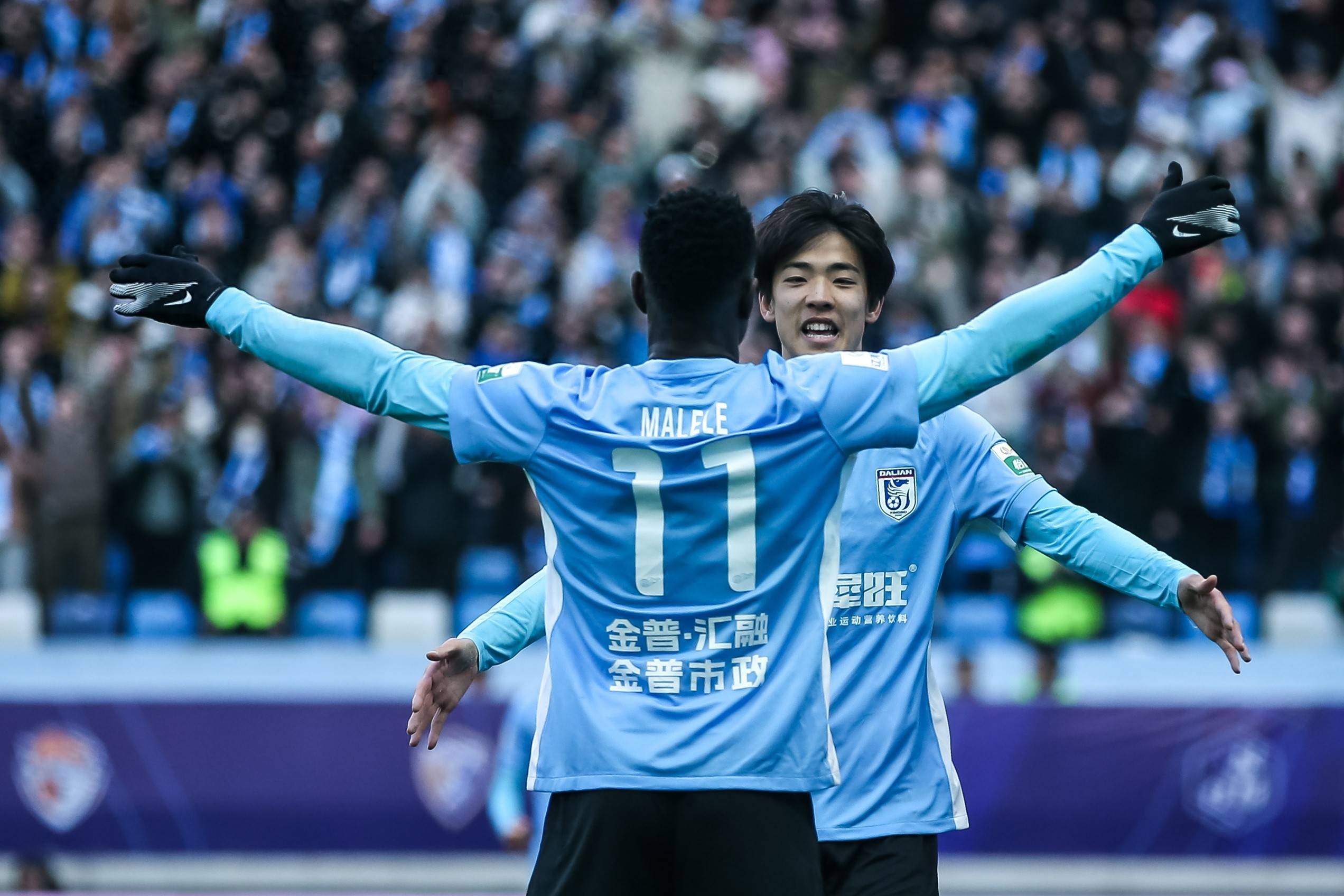 关于苏宁主场逼平鲁能,保持不败纪录的信息 关于苏宁主场逼平鲁能,保持不败纪录的信息