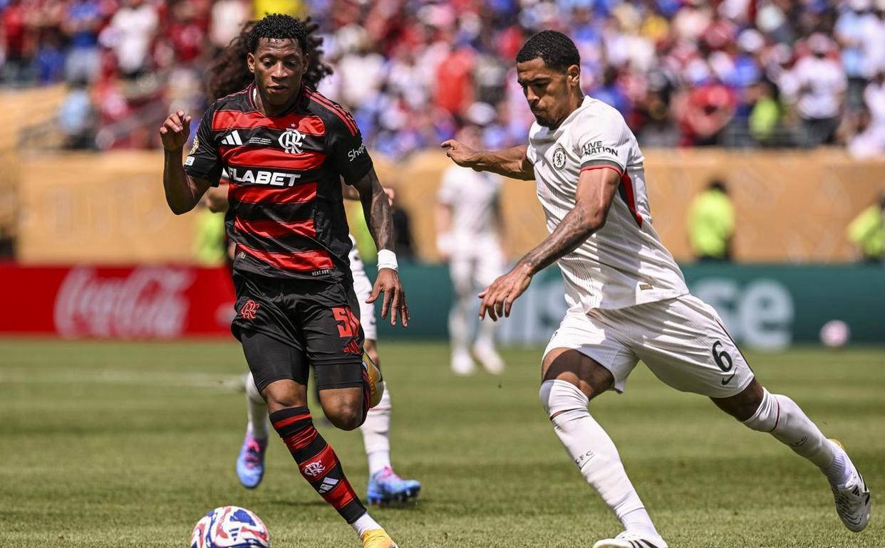 南美洲足球传奇球星风采依然 南美洲足球传奇球星风采依然