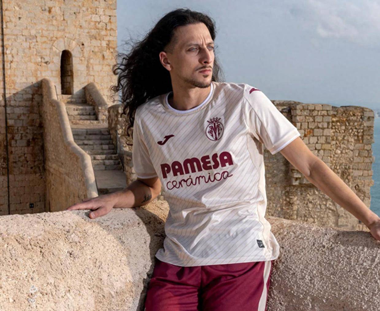 瓦伦西亚客场大胜比利亚雷亚尔,实现反弹 瓦伦西亚客场大胜比利亚雷亚尔,实现反弹