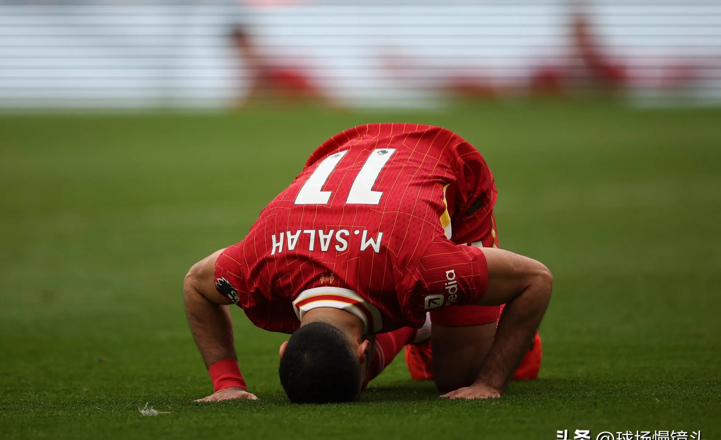 开云体育入口-利物浦止步不前，冠军悬念或将加剧