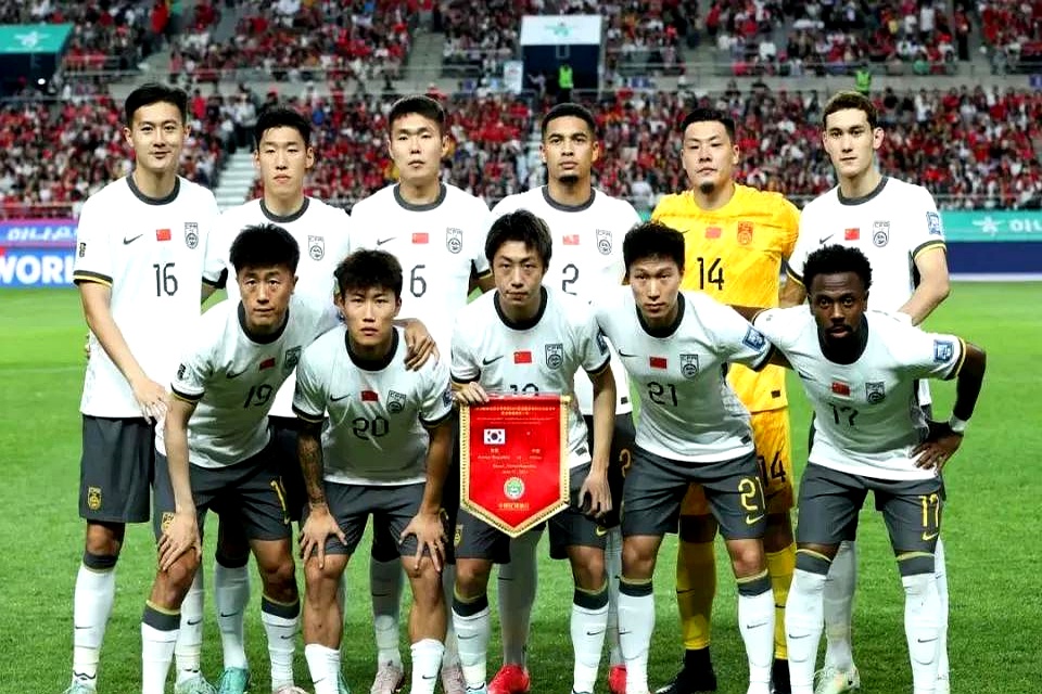 日本队球员技术娴熟不输欧洲球队