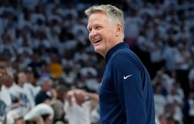 波鸿前锋连场破门为球队带来转机 波鸿前锋连场破门为球队带来转机