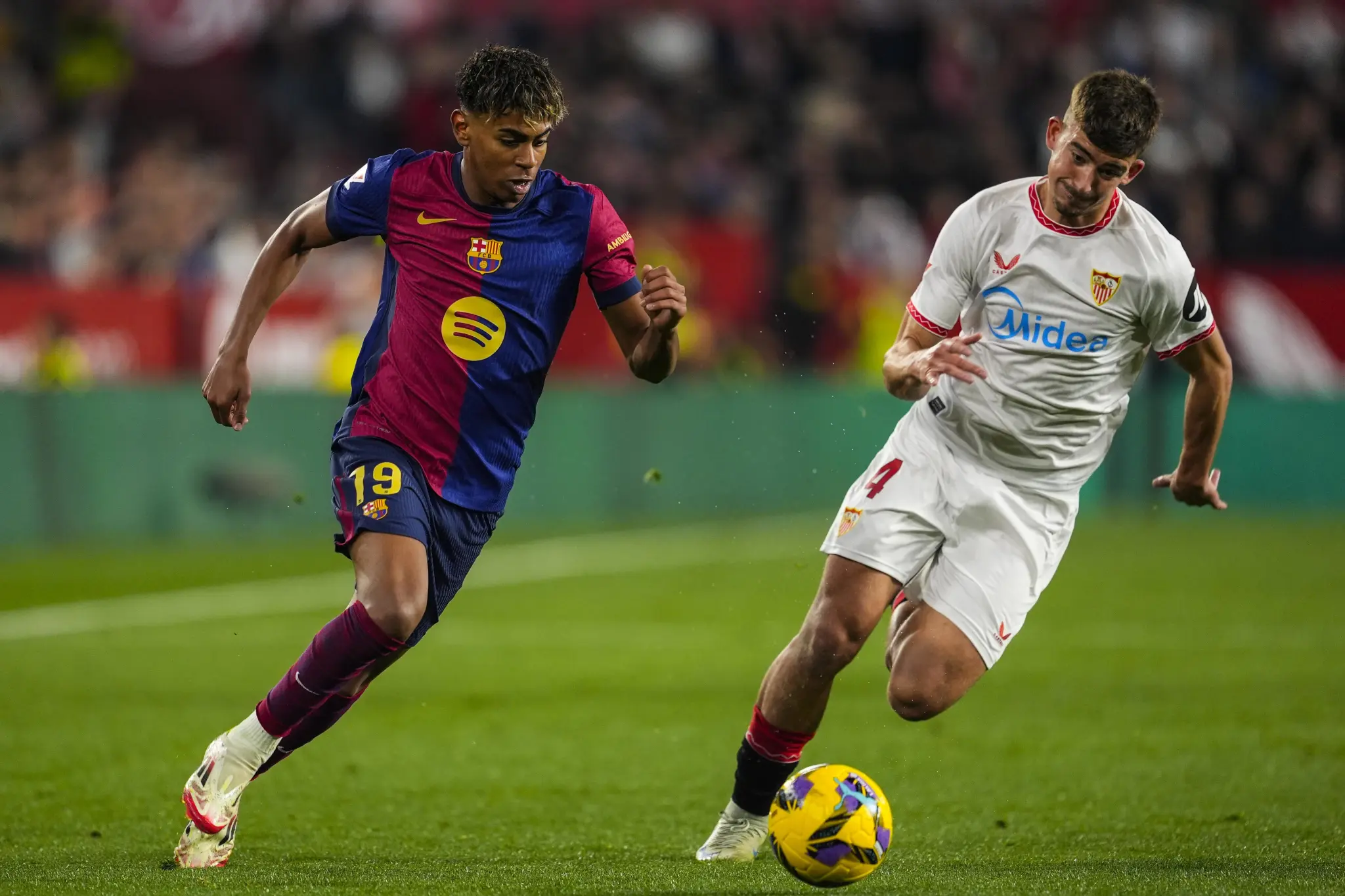 马赛球队豪取胜利，表现抢眼