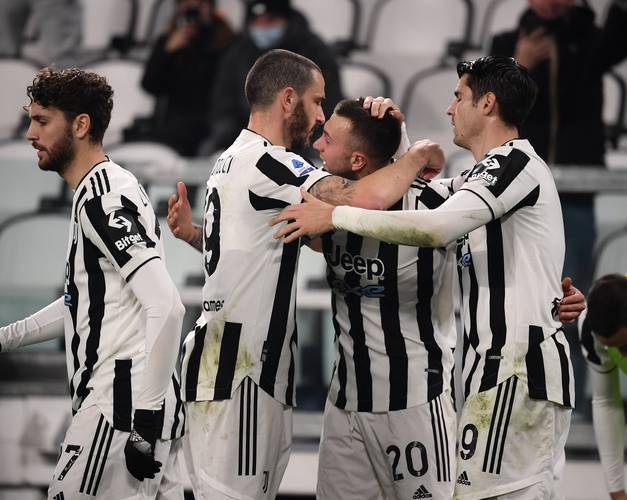 开云体育登录-意甲联赛焦点战：尤文图斯对阵国米