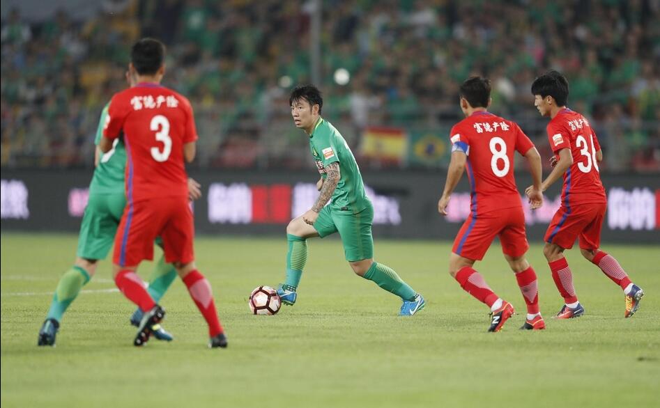 国安客场逆转富德,保持紧追领先的姿态 国安客场逆转富德,保持紧追领先的姿态