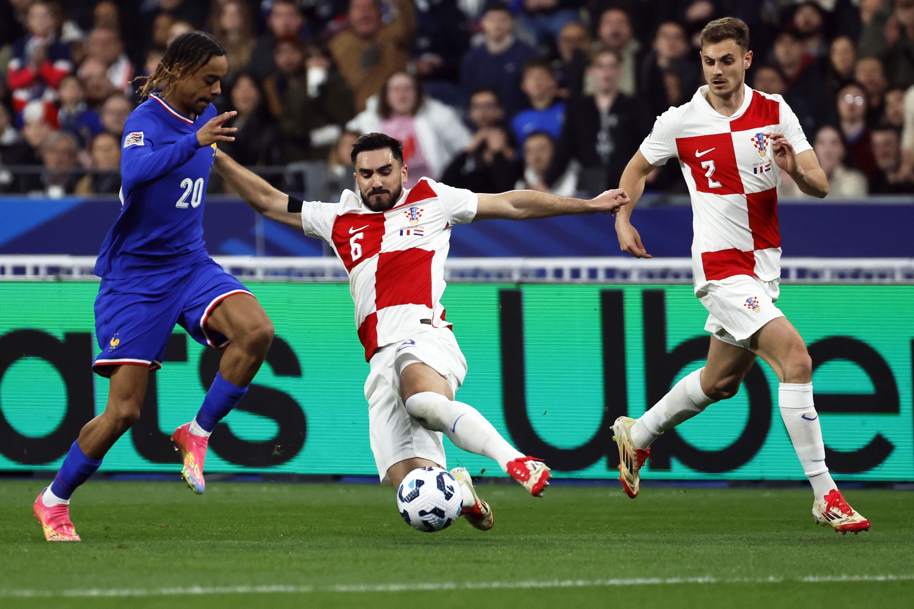 开云体育官方网站-包含匈牙利-击败拉脱维亚，晋级欧国联半决赛的词条