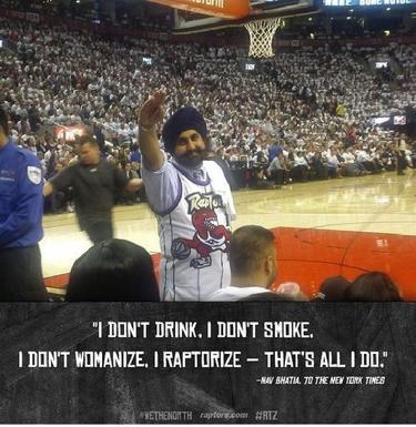 贝内文托不败创意甲历史,球迷狂热庆祝 贝内文托不败创意甲历史,球迷狂热庆祝