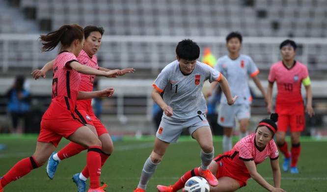 开云官网-韩国女足队员展现出色实力，赢得掌声