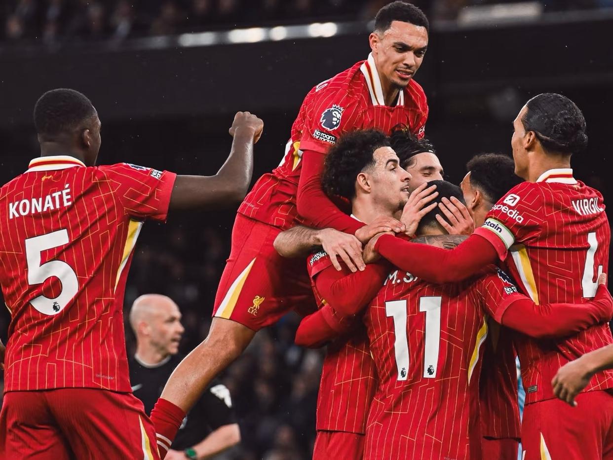 开云体育中国-利物浦再次奋战晋级，欧冠赛场的争夺更为激烈