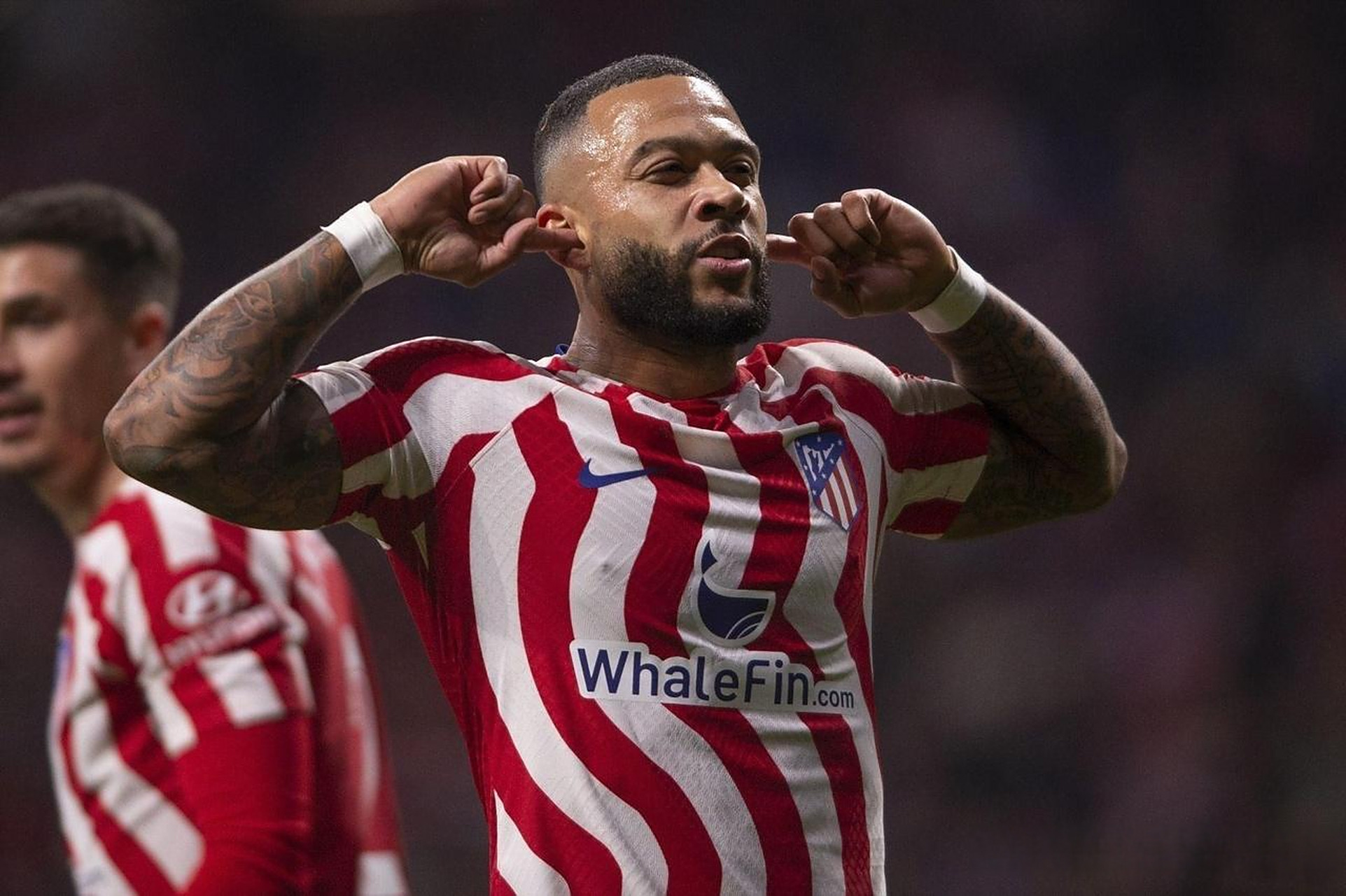 关于荷兰客场击败德佩建功北爱尔兰主场告捷的信息