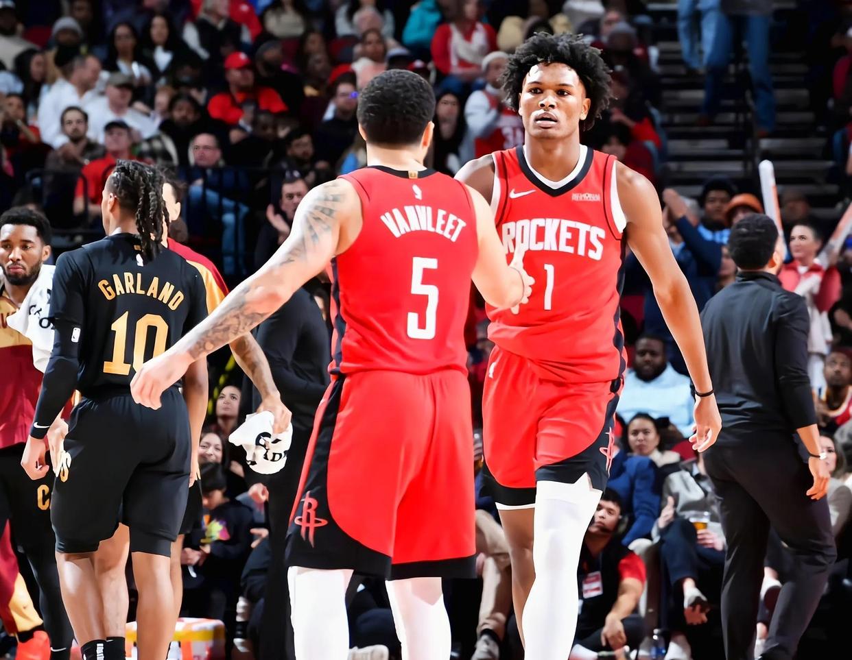 开云体育登录-快船主场力克雄鹿,莱纳德救主神奇一球!的简单介绍