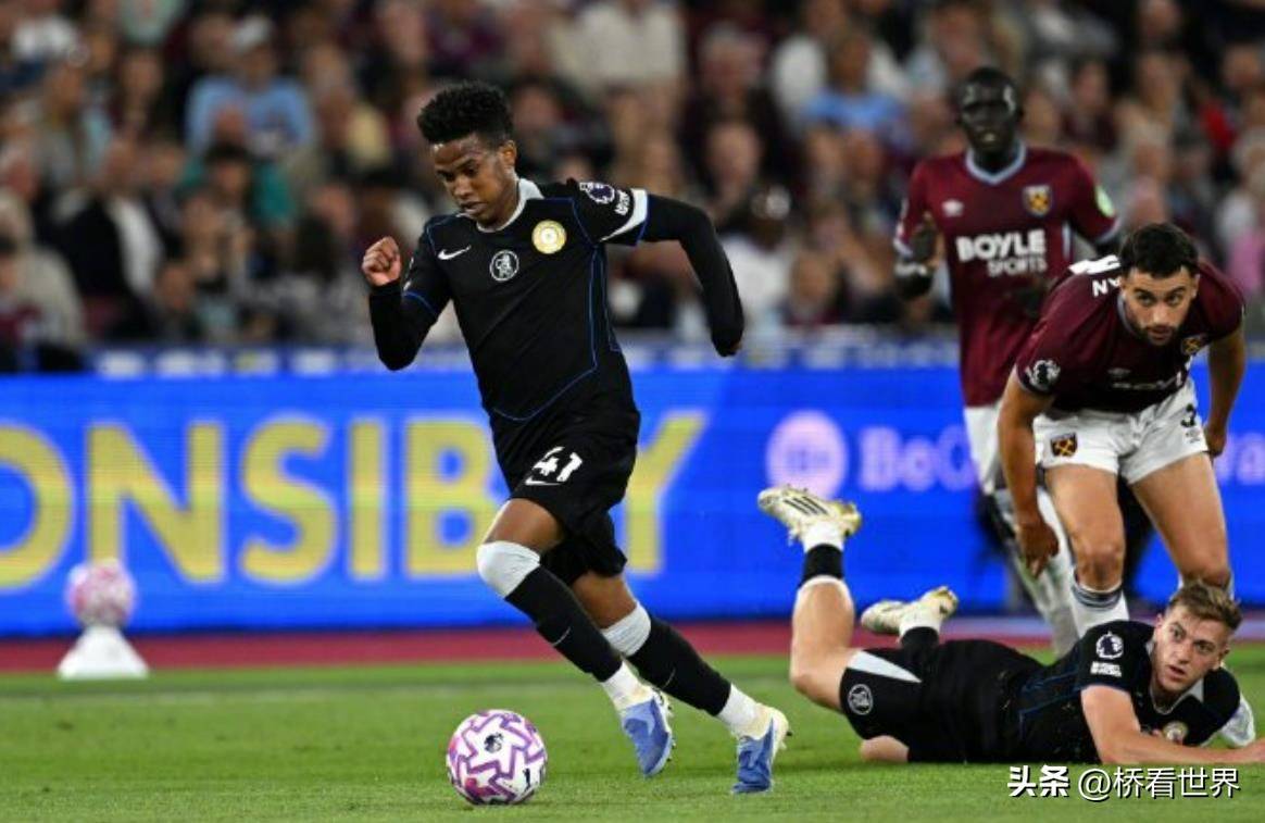 切尔西遭遇西汉姆逼平,领先优势缩小 切尔西遭遇西汉姆逼平,领先优势缩小