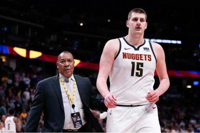 开云体育APP下载-关于开拓者队主帅辞职，球队陷入领导层危机的信息