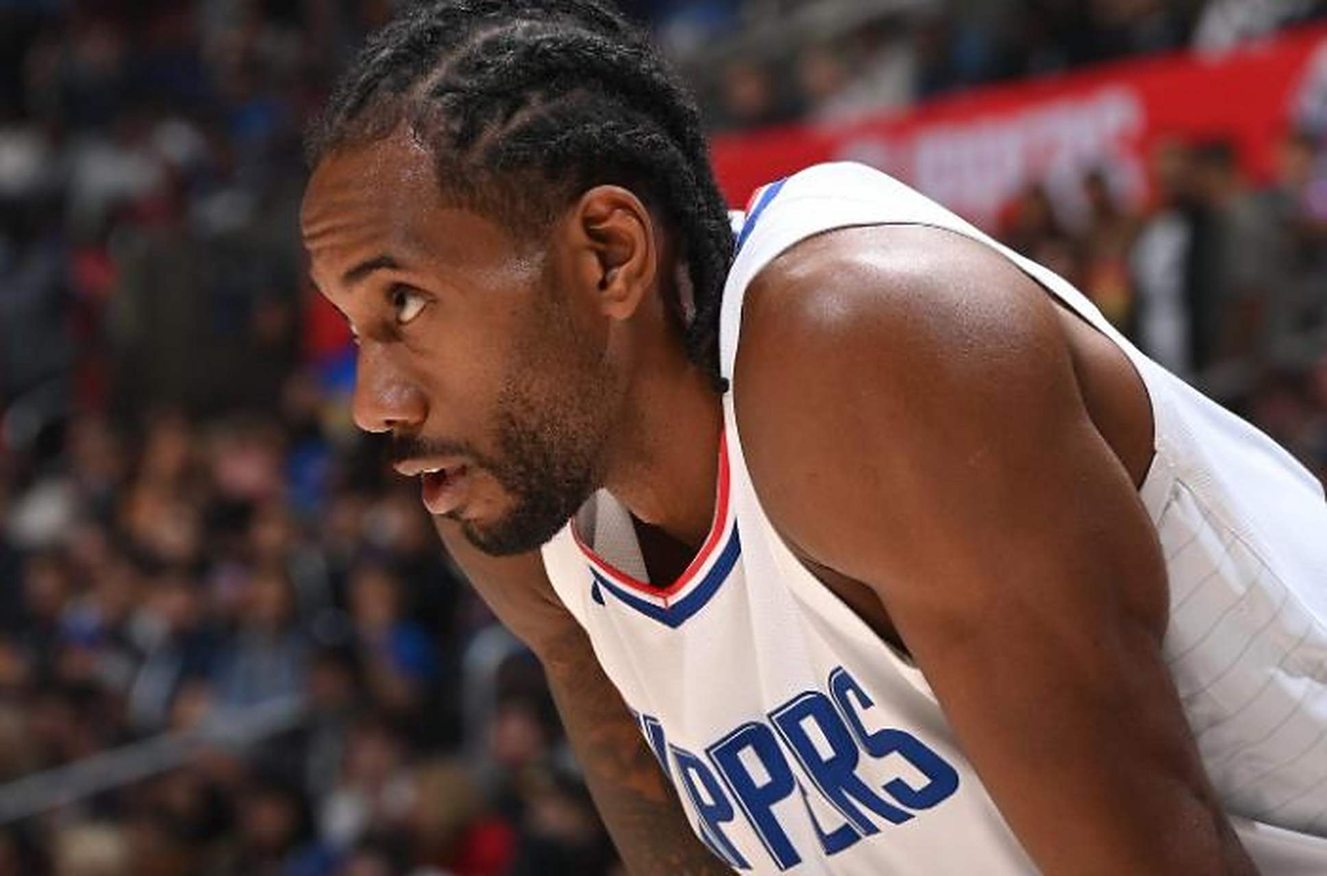 快船击败独行侠,实力逐渐增强 快船击败独行侠,实力逐渐增强