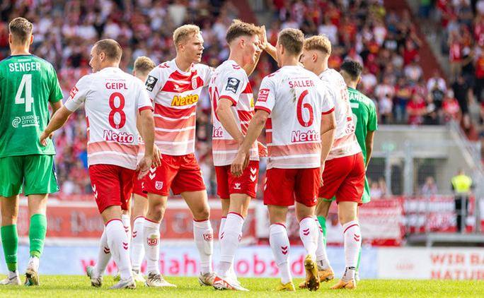 开云APP-雷根斯堡客场击败对手,取得宝贵三分