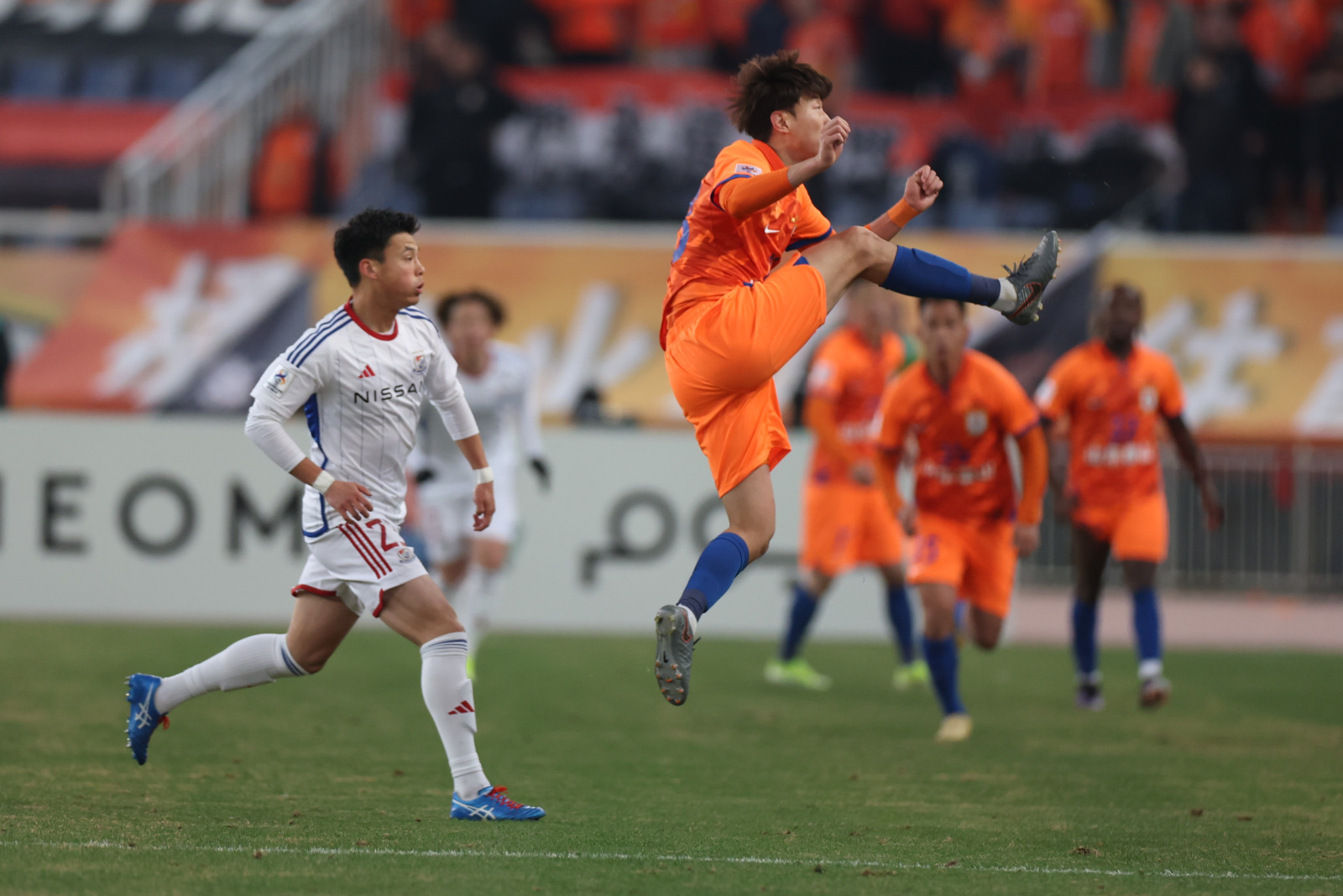 开云体育app-山东鲁能近期表现亮眼,冲刺亚冠席位