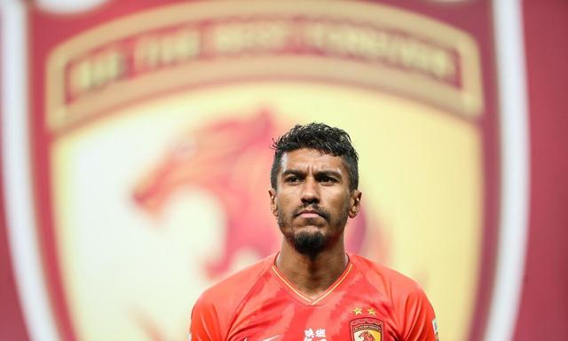 足球赛事中一名老将球员展现出自己的价值 足球赛事中一名老将球员展现出自己的价值